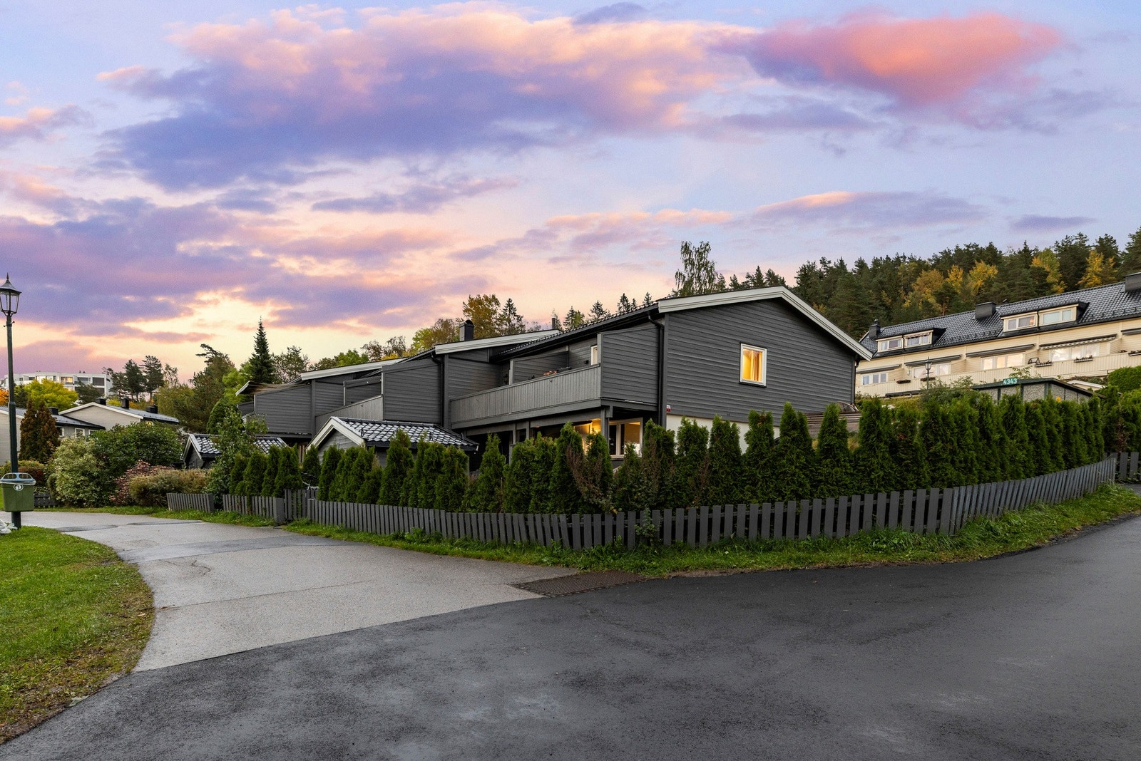 Lun kveldsstemning Galleribilde