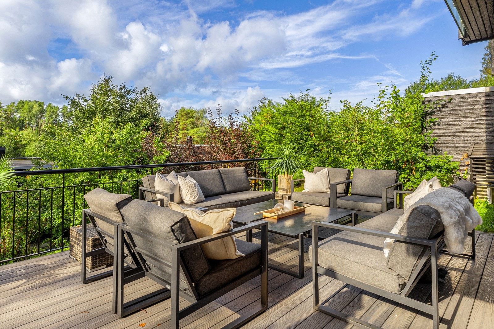 U. etasje: Høyt og fritt beliggende Galleribilde