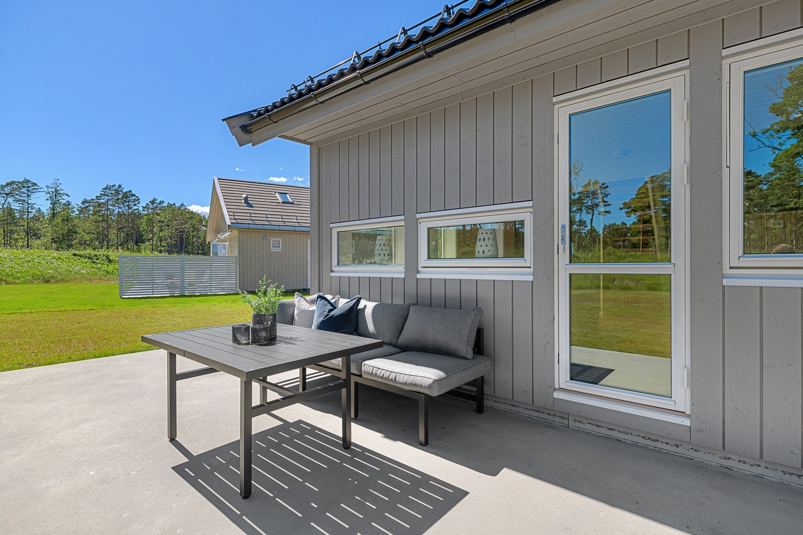 Uteområde med svært gode solforhold! Galleribilde