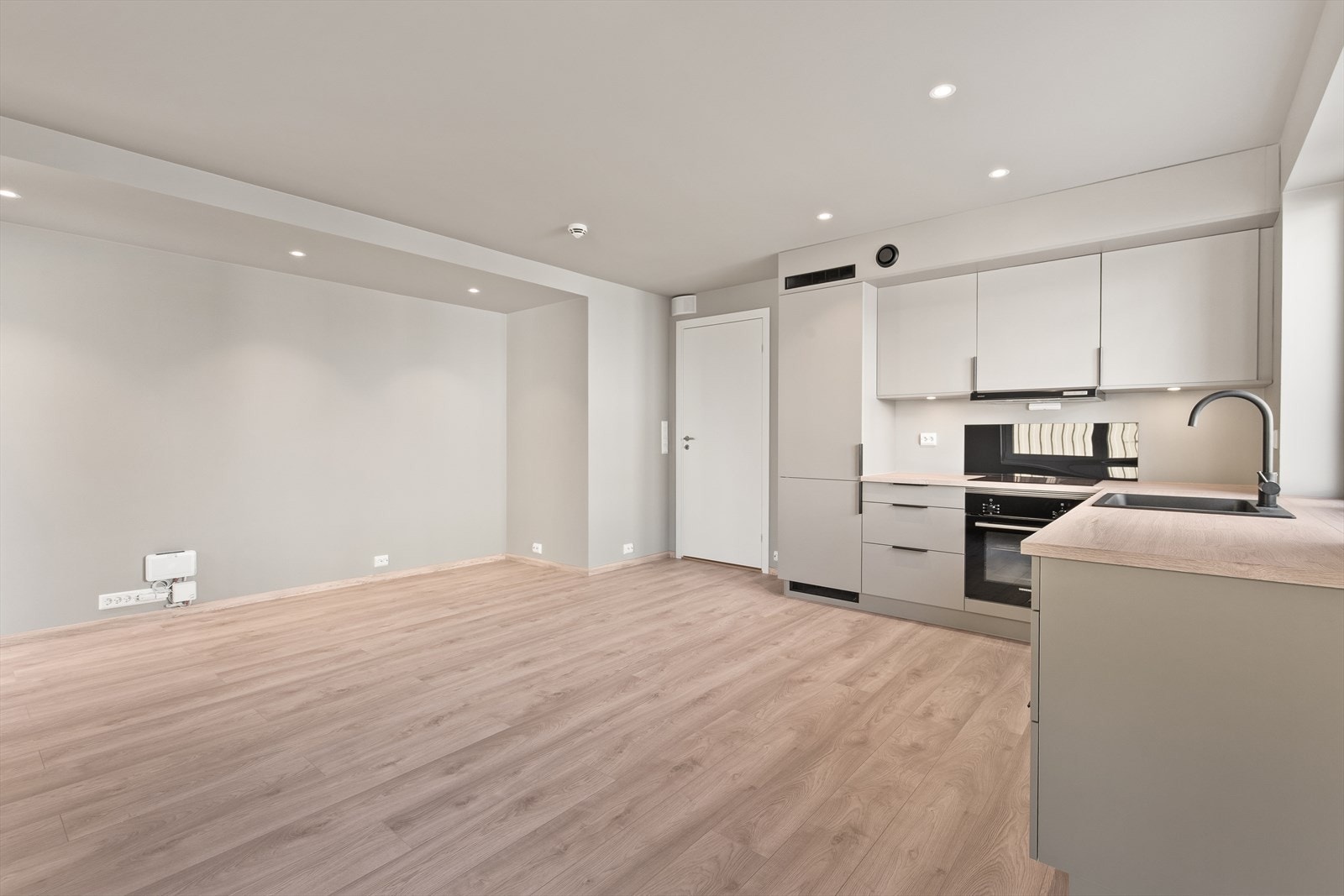 Stue/kjøkken Galleribilde