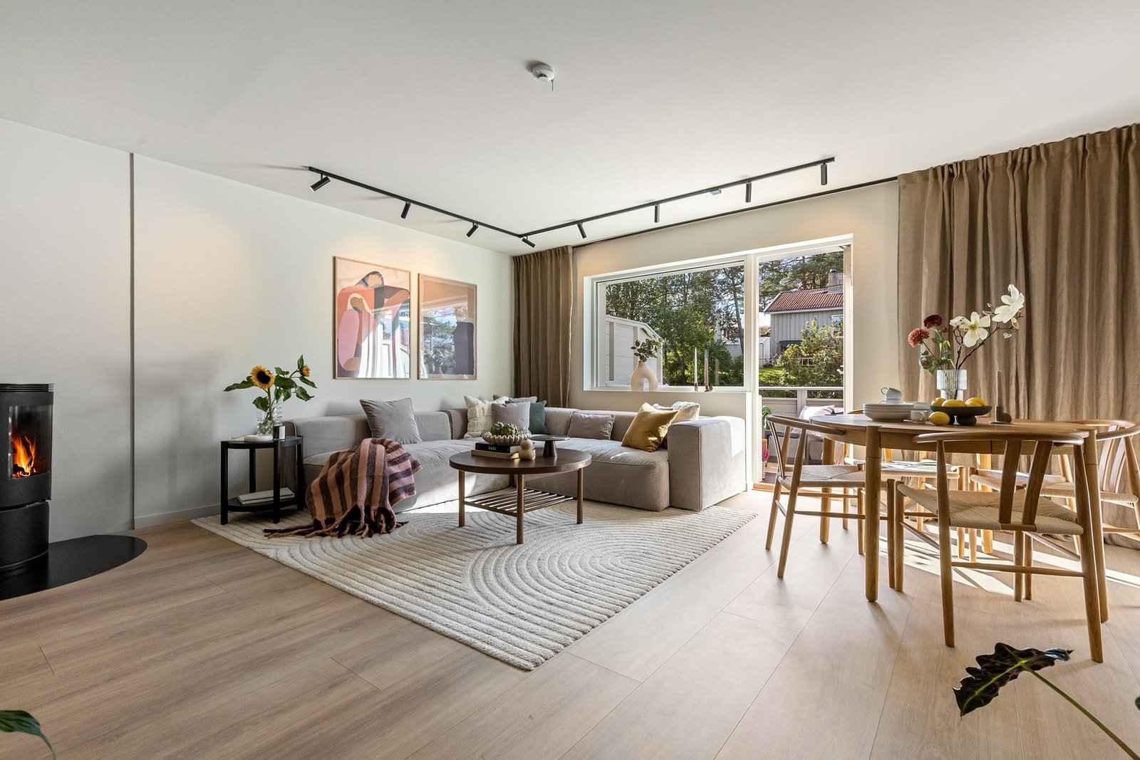 Romslig stue Galleribilde