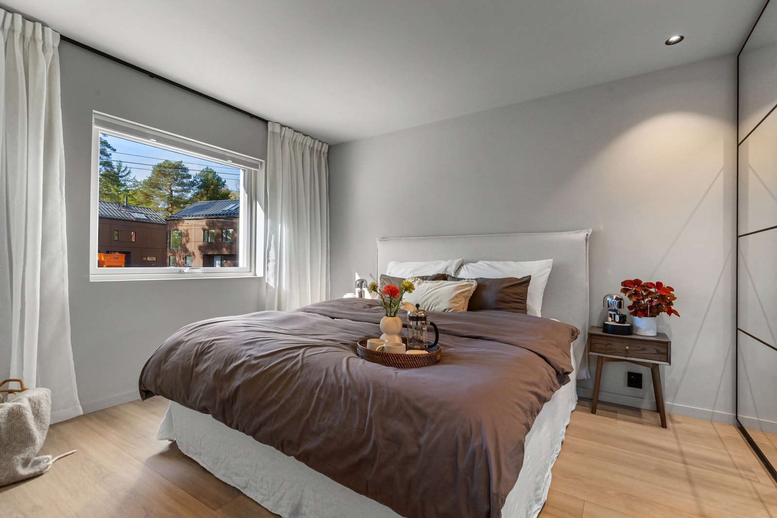 Romslig soverom 2 Galleribilde