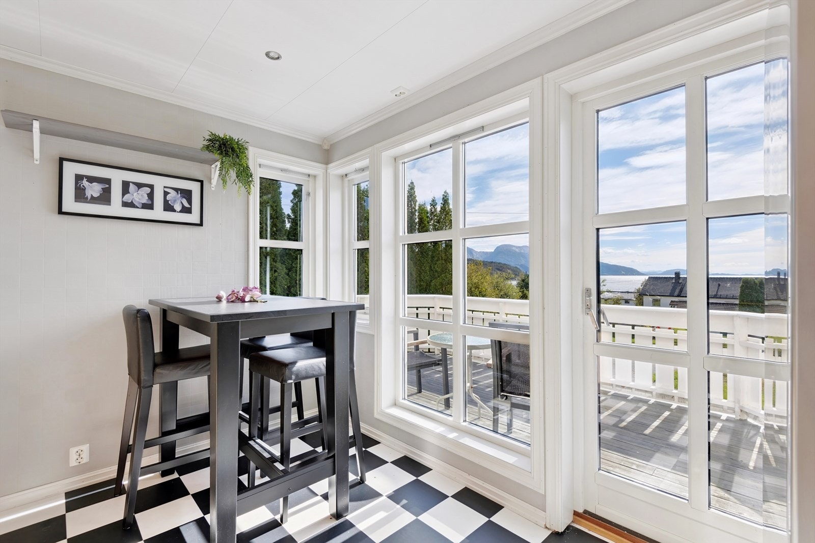 Flott utsikt fra frokostbordet! Galleribilde