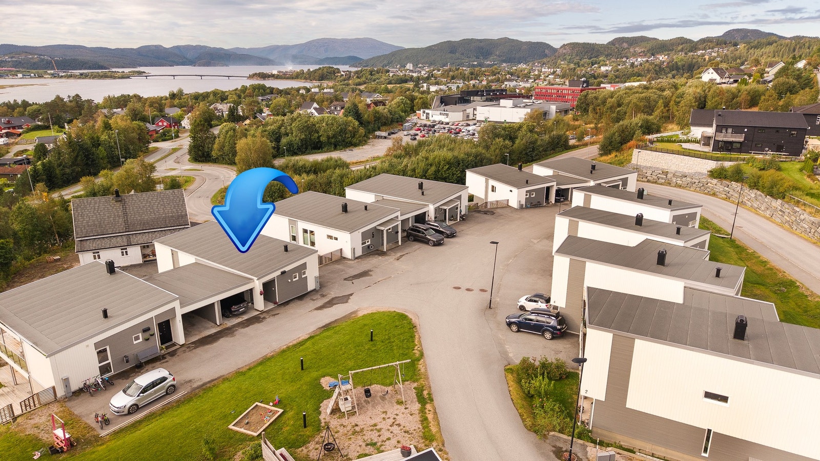 Fasade/carport Galleribilde