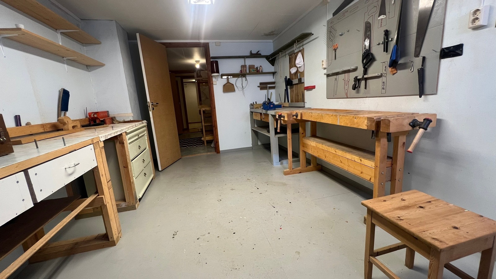 Hobbyrom i kjeller Galleribilde