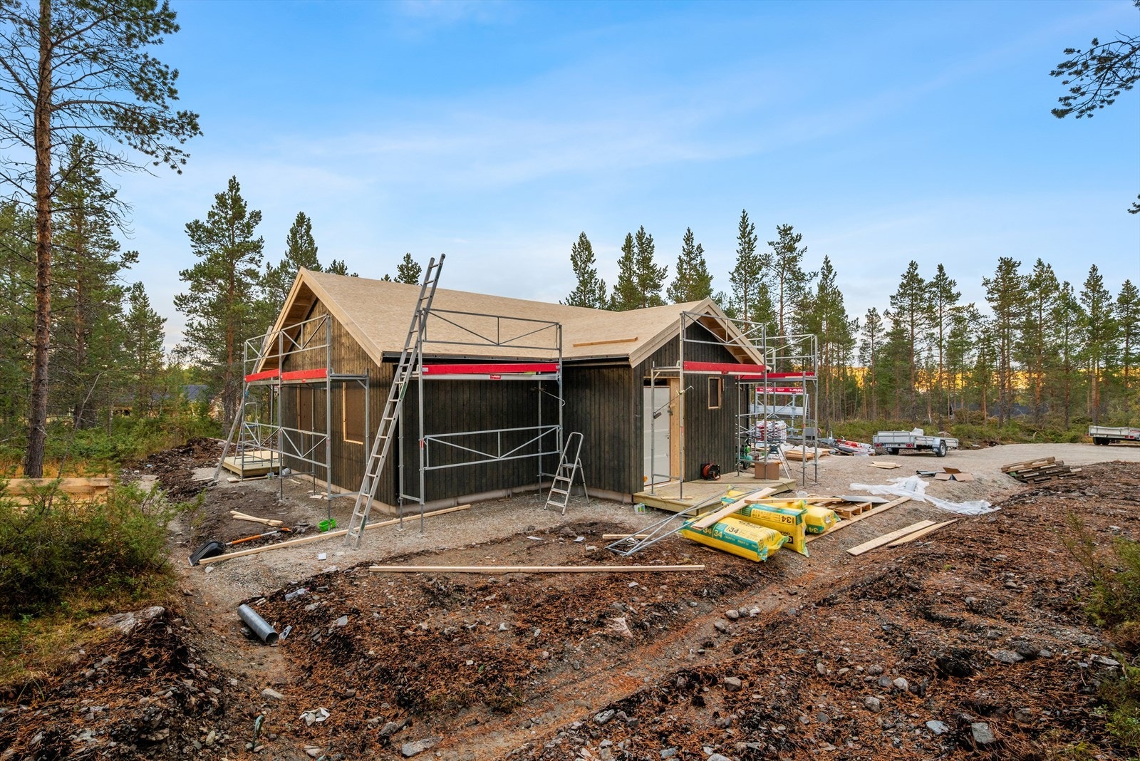 Velkommen til Corneliusveien 5 og denne flotte fritidseiendommen som er under oppføring. Galleribilde