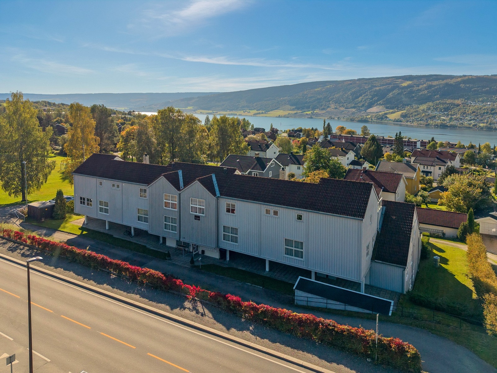 Boligsameiet Hamarvegen Terrasse, sett ifra østsiden. Galleribilde