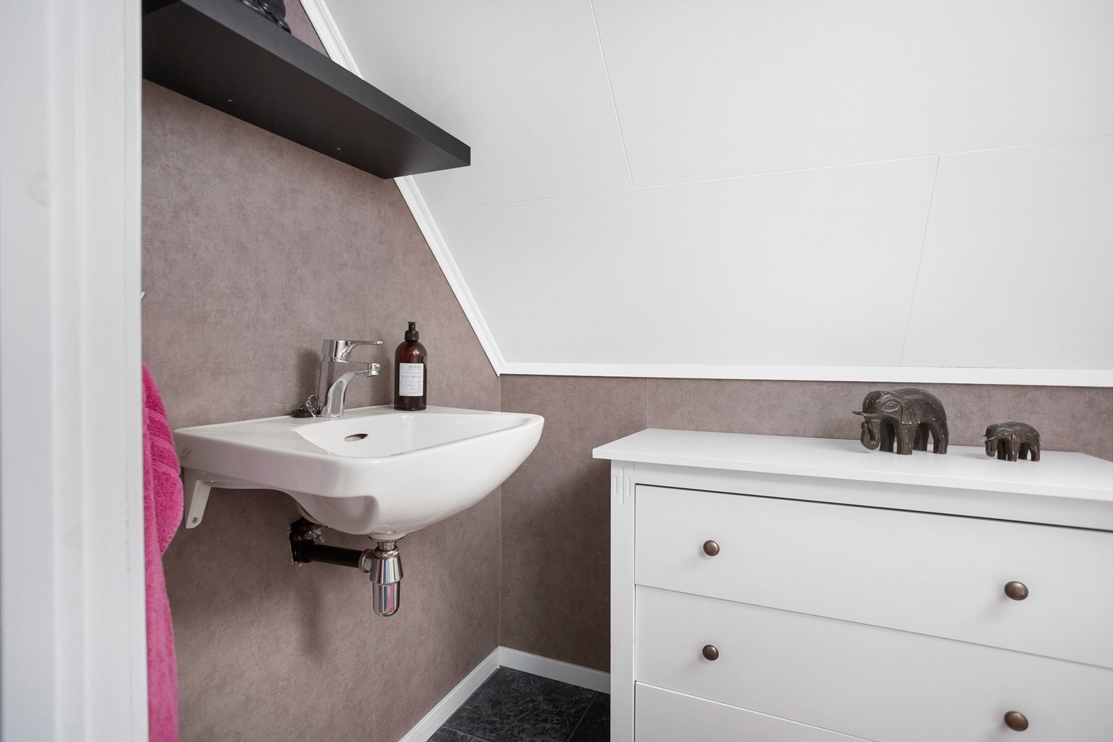 Det er ventilering via vindusventil. Galleribilde