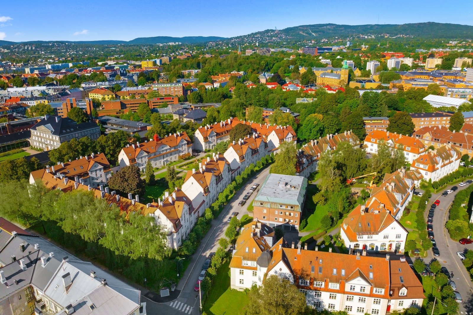 Flotte Lindern Hageby bestående av 114 boligenheter Galleribilde