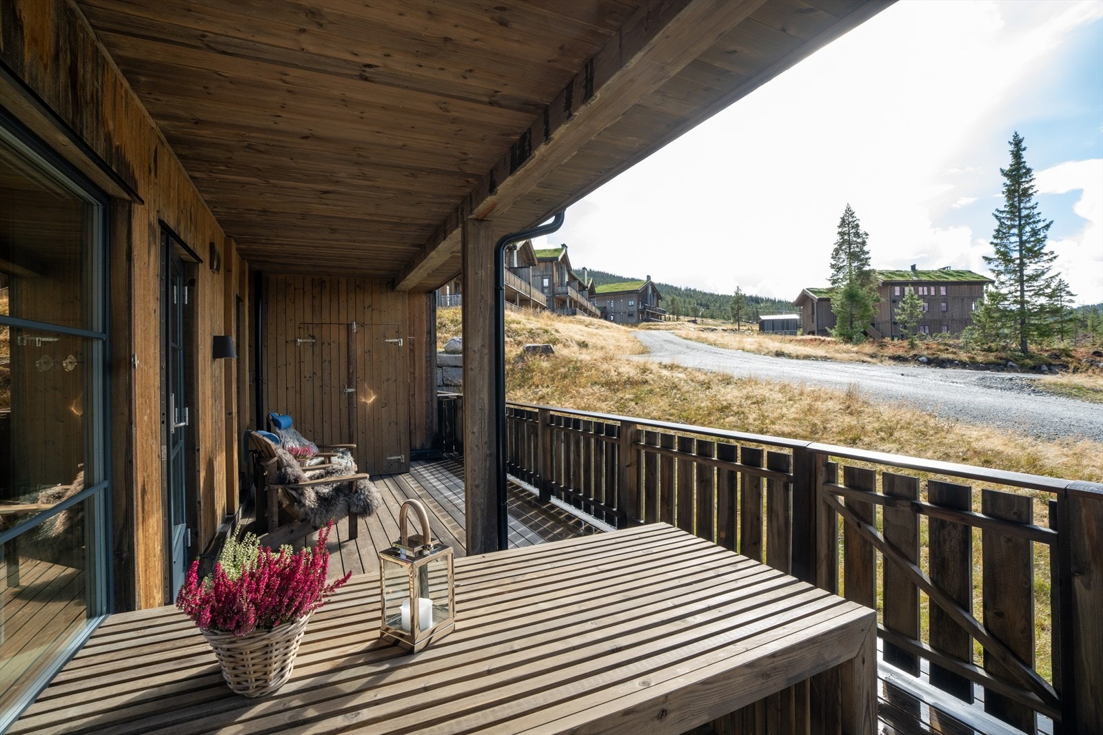 Her kan en virkelig nyte den lange solgangen. Galleribilde