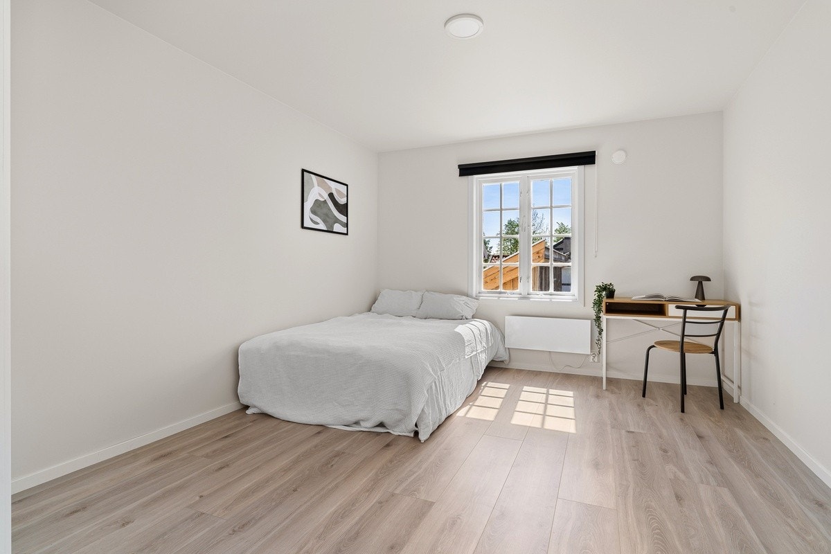 SOVEROM 6 - 15 KVM Galleribilde