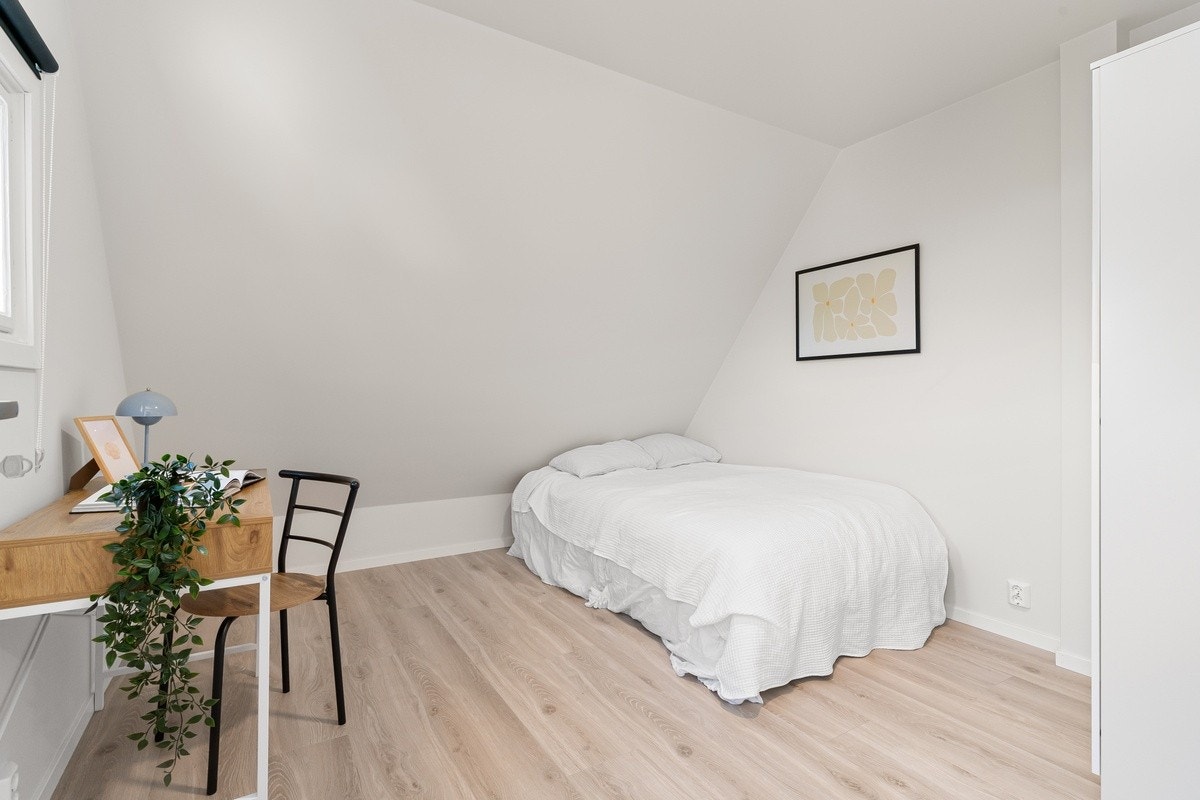 SOVEROM 7 - 11 KVM Galleribilde