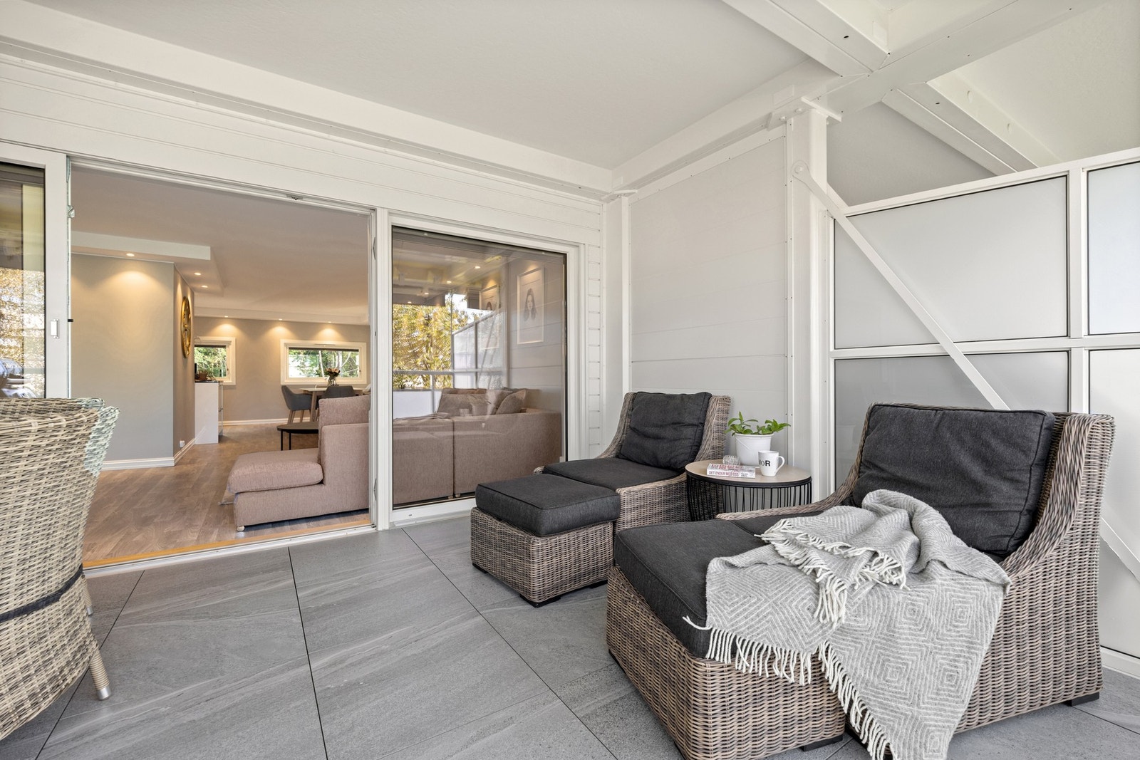 Dette er en gjennomgående moderne 4-roms beliggende i et attraktivt boområde på Rykkinn Galleribilde