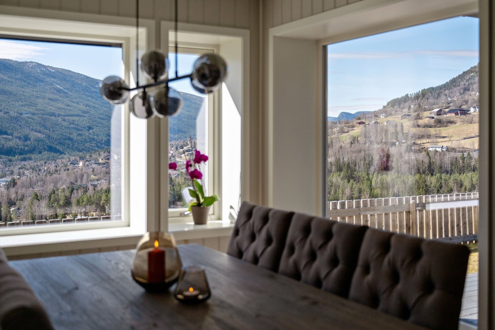 Her kan du invitere familie og venner til hyggelig selskap! Galleribilde