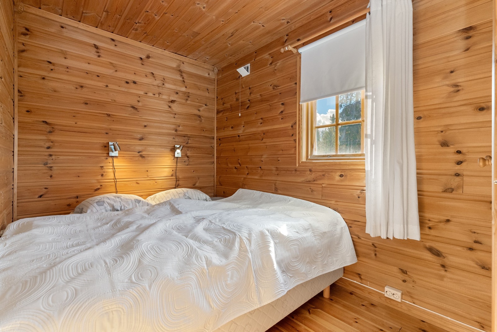 Hytta har tre soverom Galleribilde