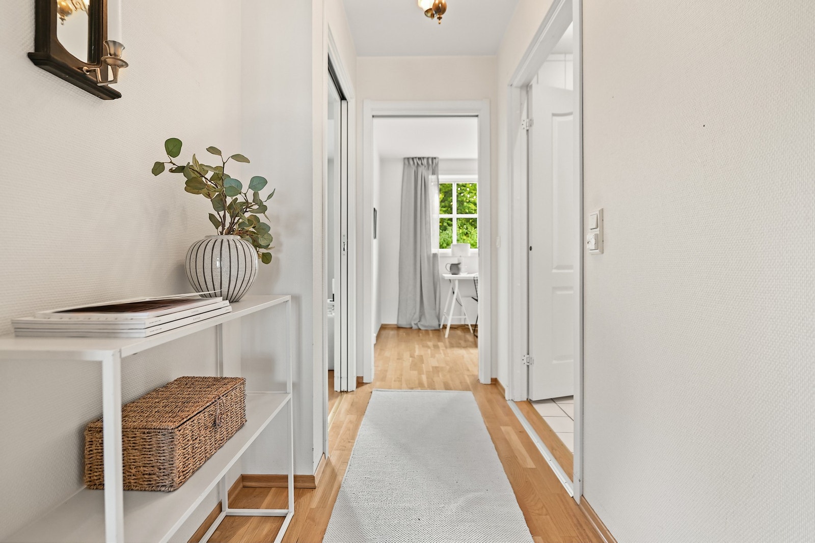 De to andre soverommene ligger i egen "fløy" i nærheten av det andre badet. Galleribilde