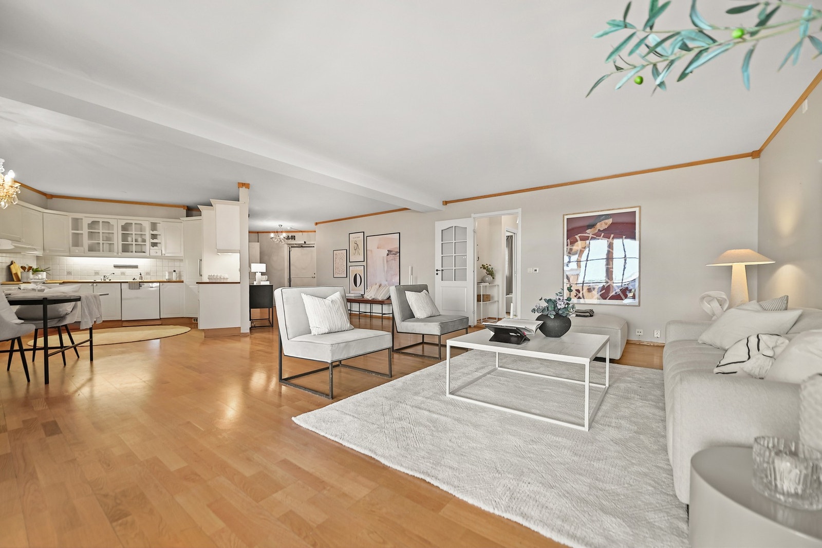 Varmekabler i stue og kjøkken. Galleribilde