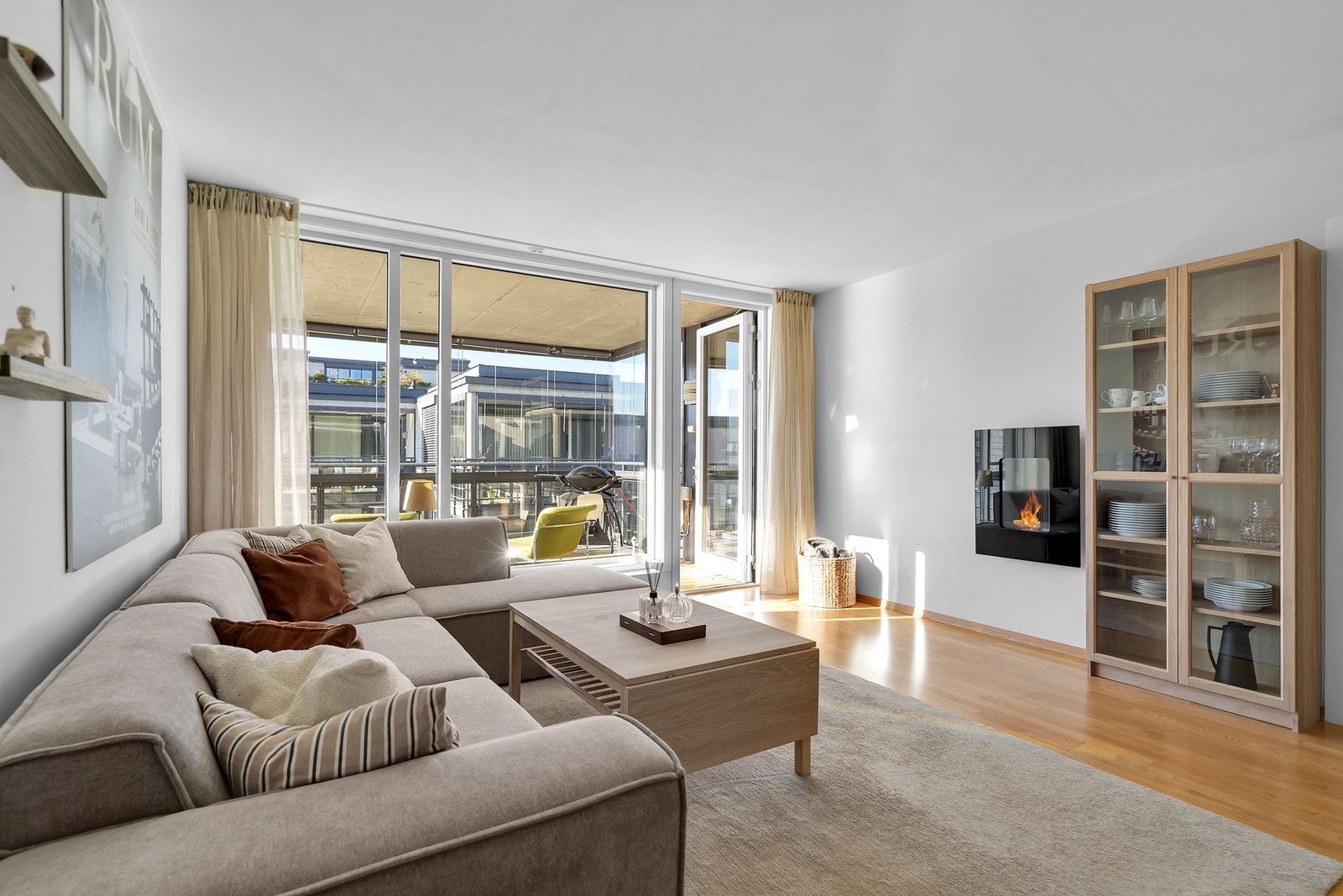 - Lekker gasspeis i stuen som bidrar til det lille ekstra - Galleribilde