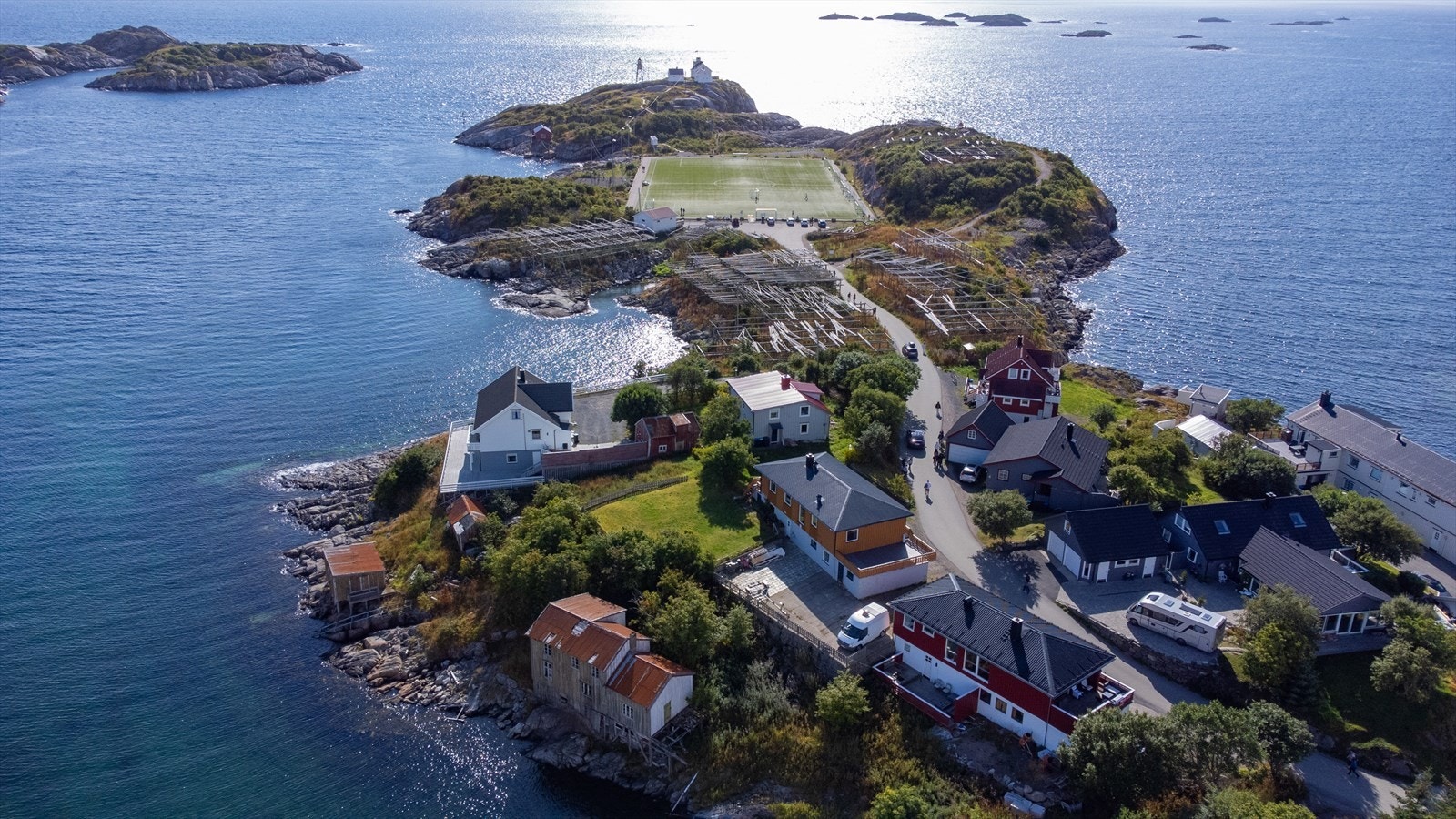 Stor enebolig med fantastisk havutsikt Galleribilde