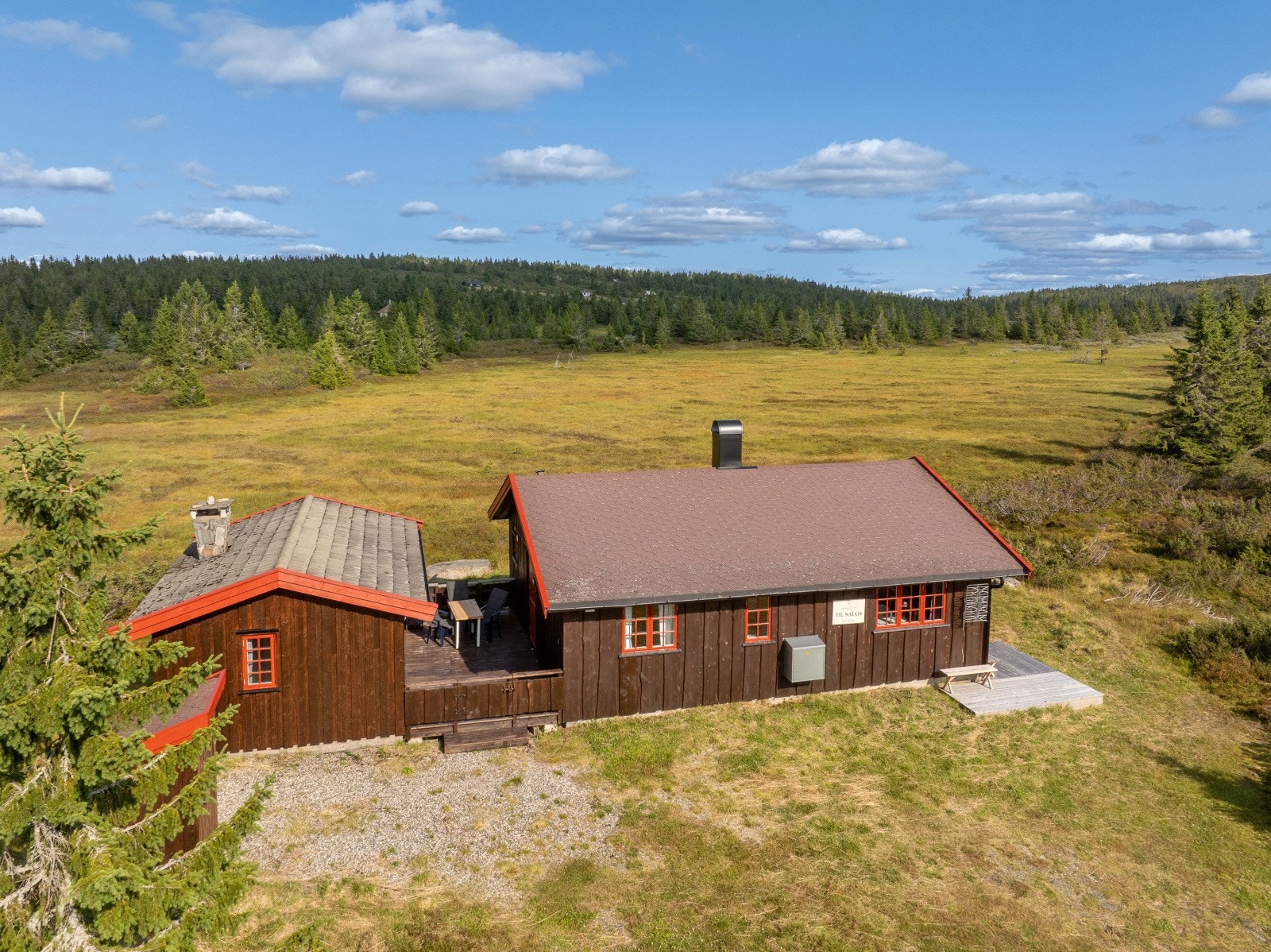 Flott beliggende fritidseiendom med usjenert beliggenhet! Galleribilde