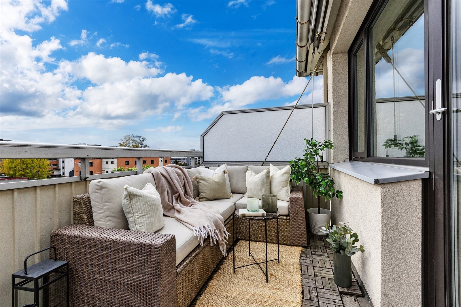 Herlige solforhold med sydvendt balkong Galleribilde