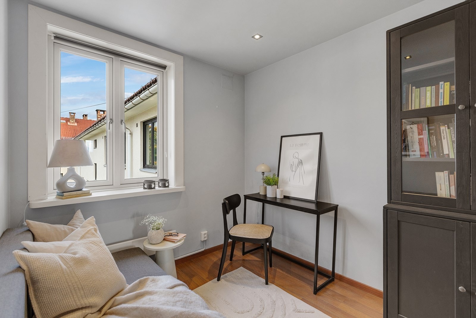 Leiligheten inneholder to soverom med god størrelse Galleribilde