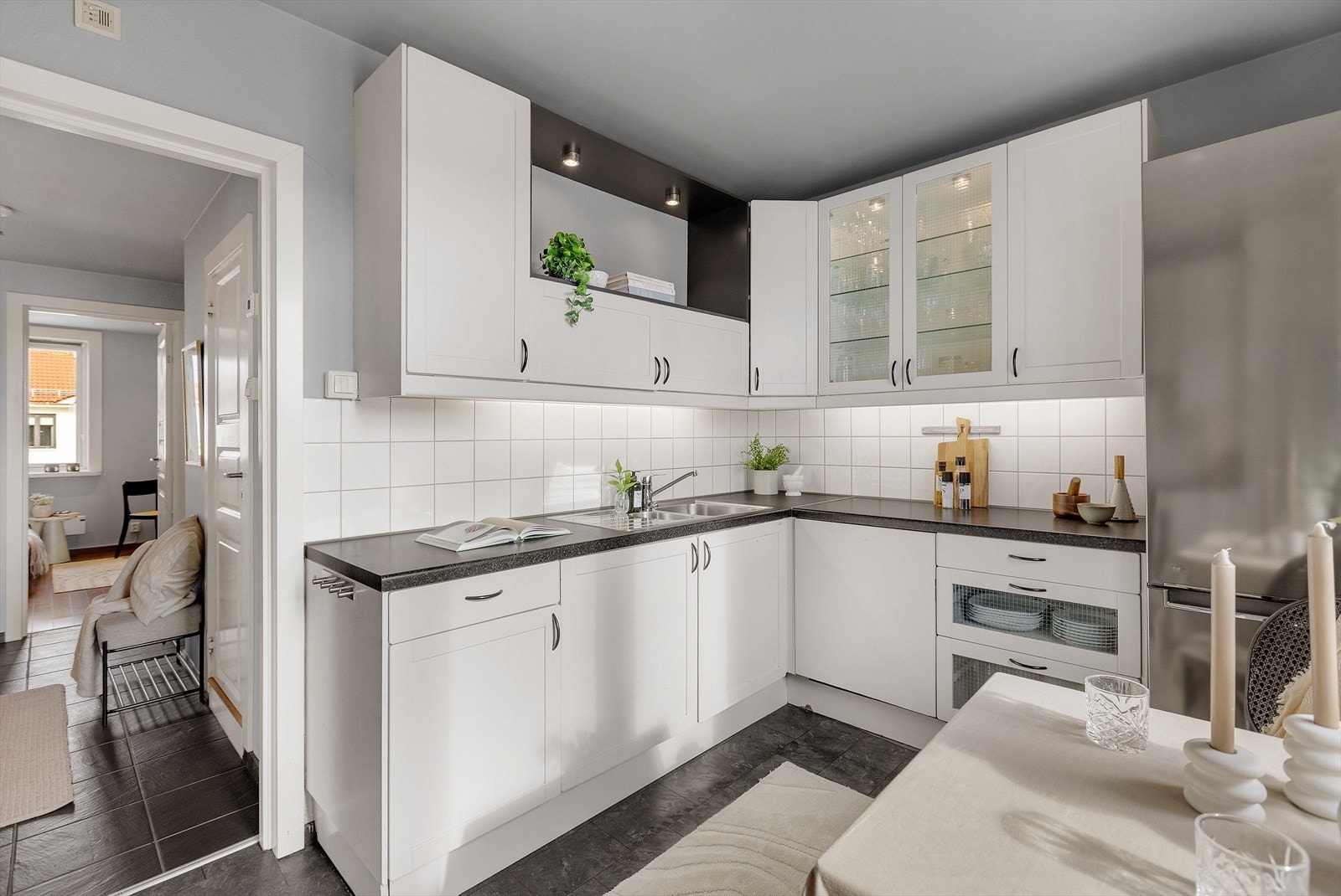 Et kjøkken hvor matglede og selskap av dine nærmeste virkelig kan nytes! Galleribilde