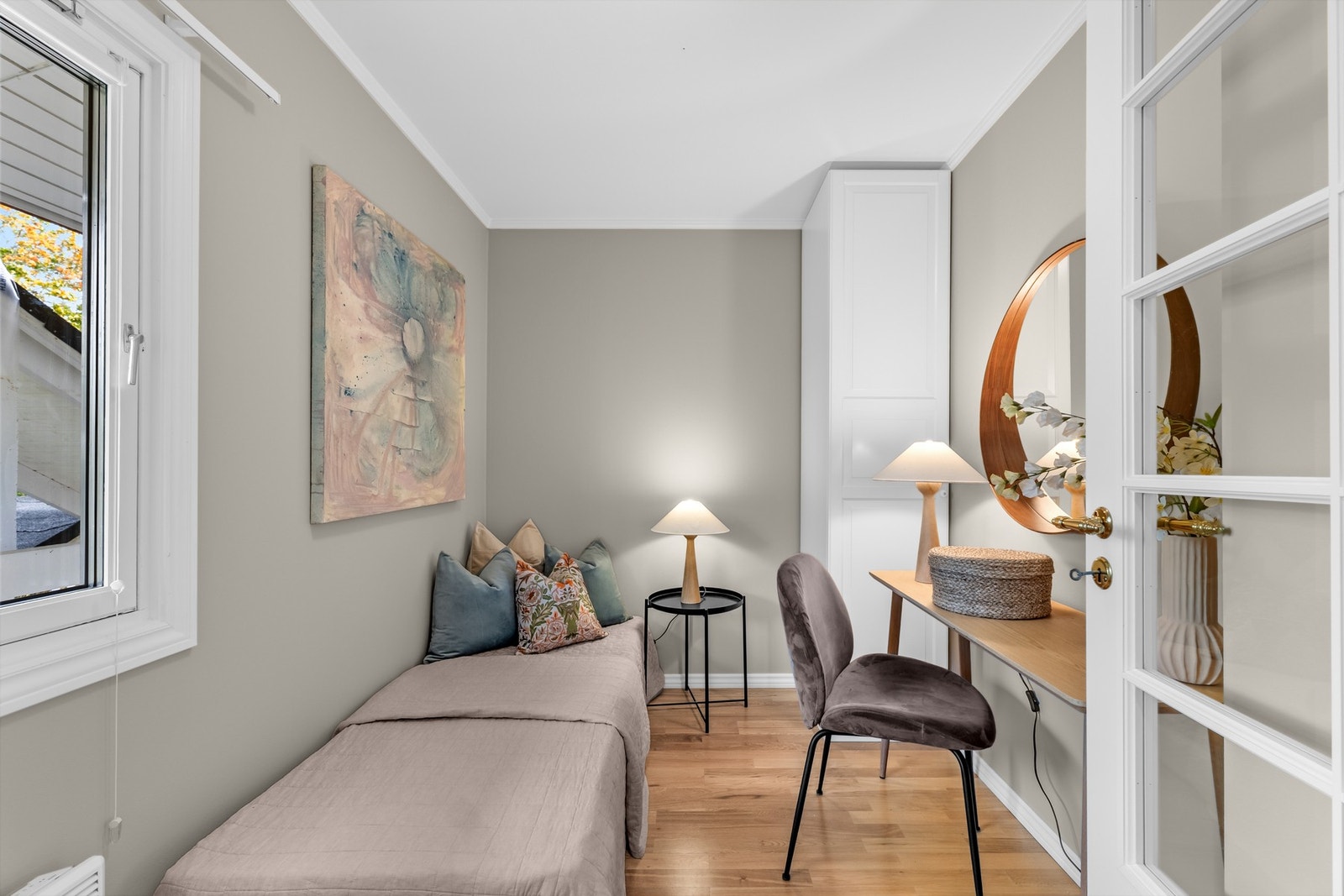 Garderobeskap på soverom 2 Galleribilde