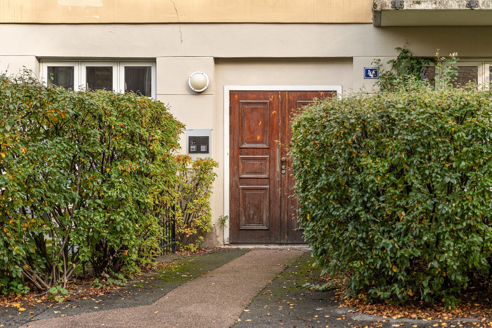 Inngangsparti. Galleribilde