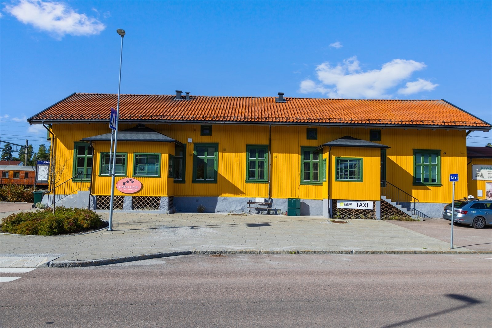 Vikersund stasjon ligger kun 10 minutter fra boligen. Galleribilde
