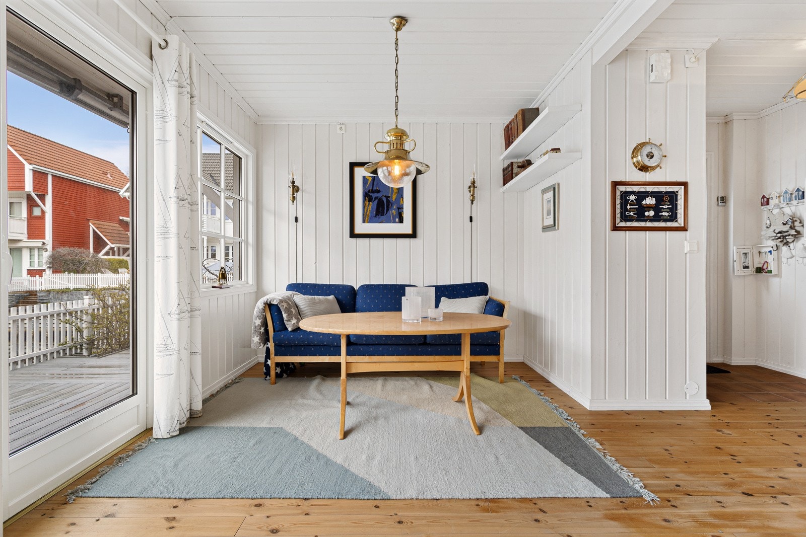 Koselig sofakrok i første etasje. Galleribilde