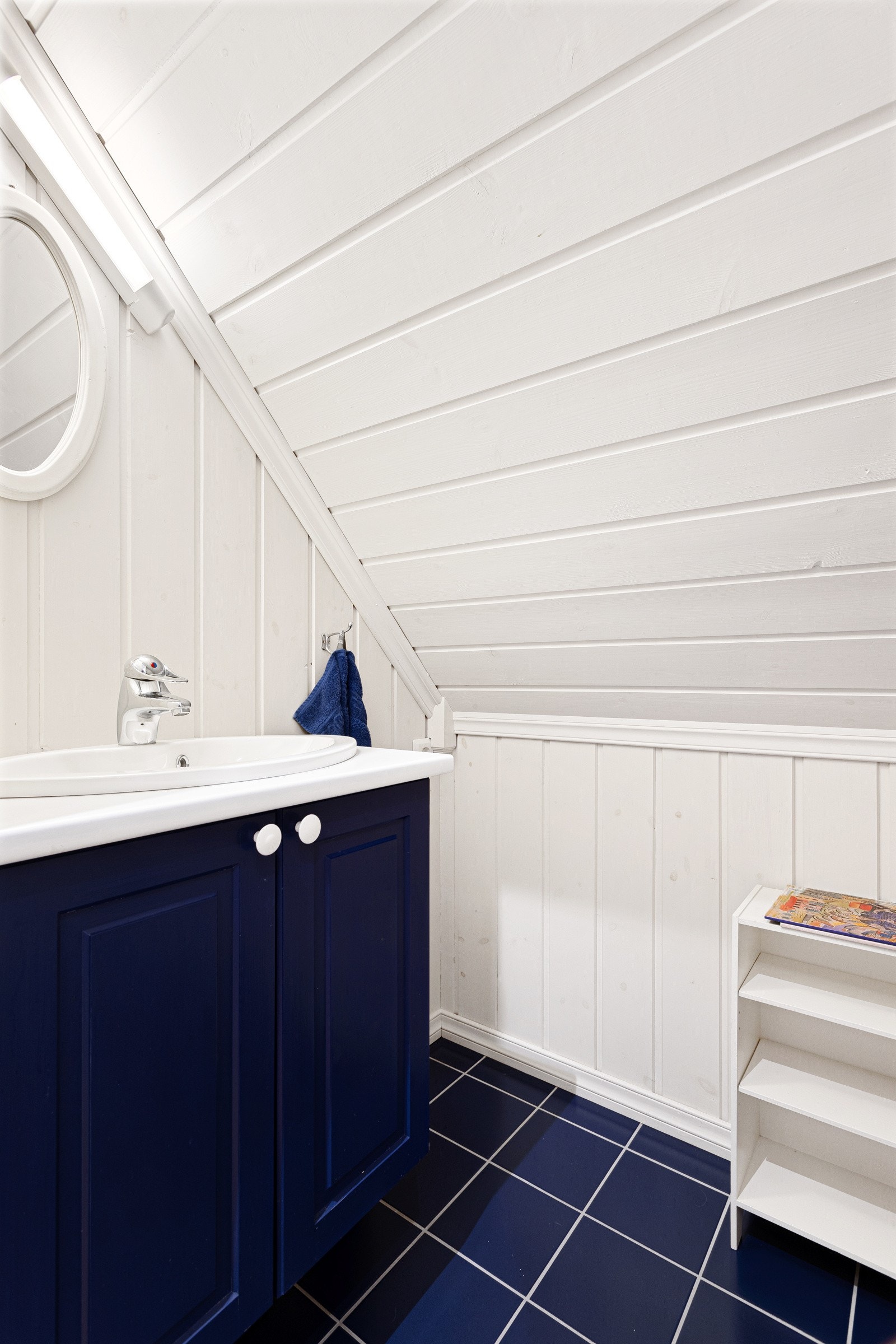 Tolalettrom i 3 etasje Galleribilde