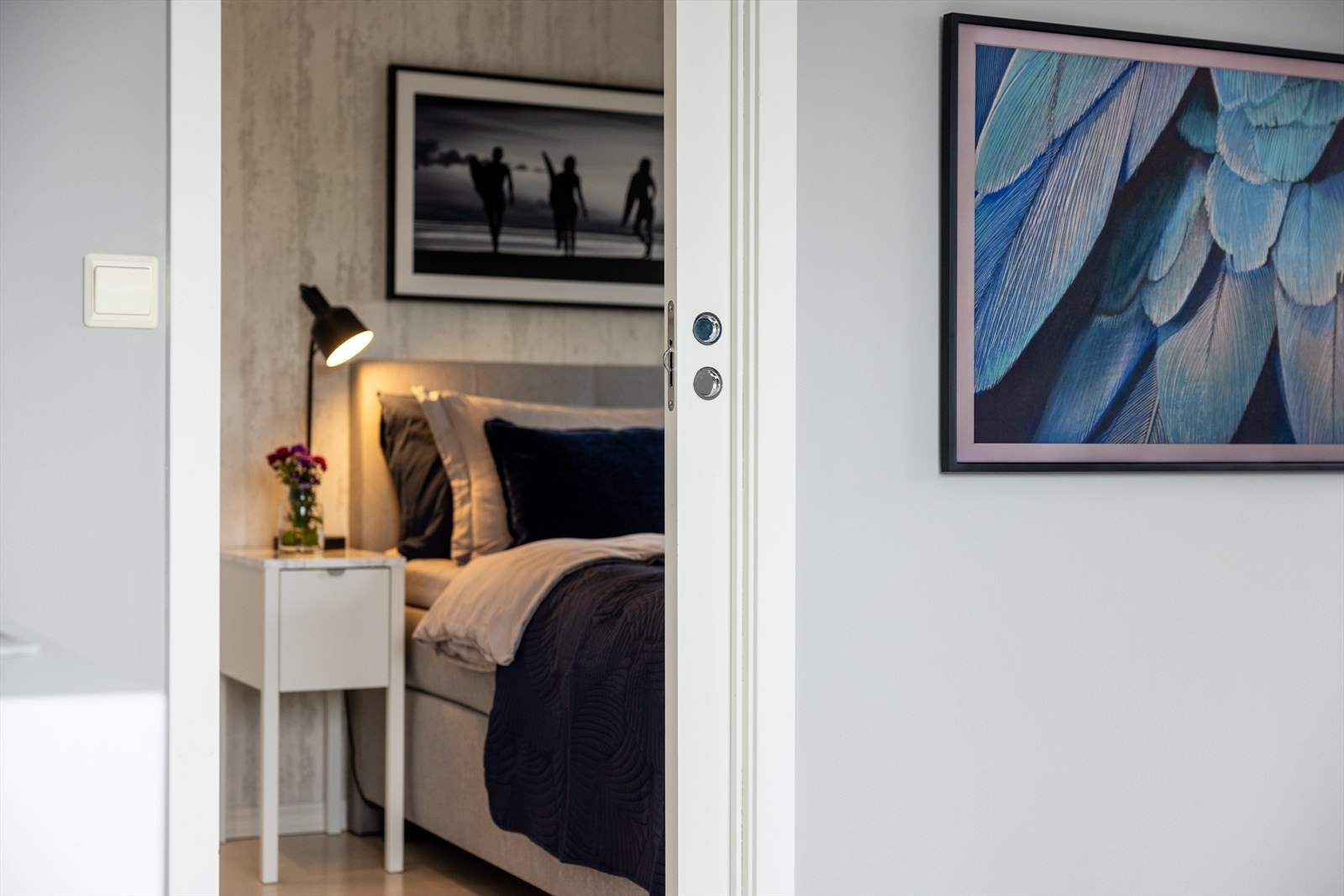 - Fra stuen er det adkomst til soverom - Galleribilde