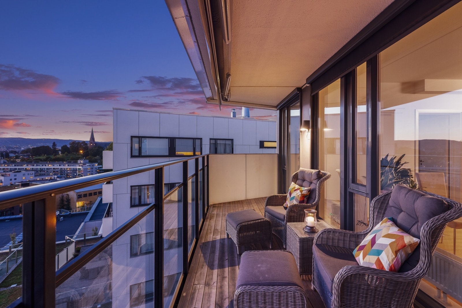 Vestvendt balkong på hele 13 kvm. Galleribilde