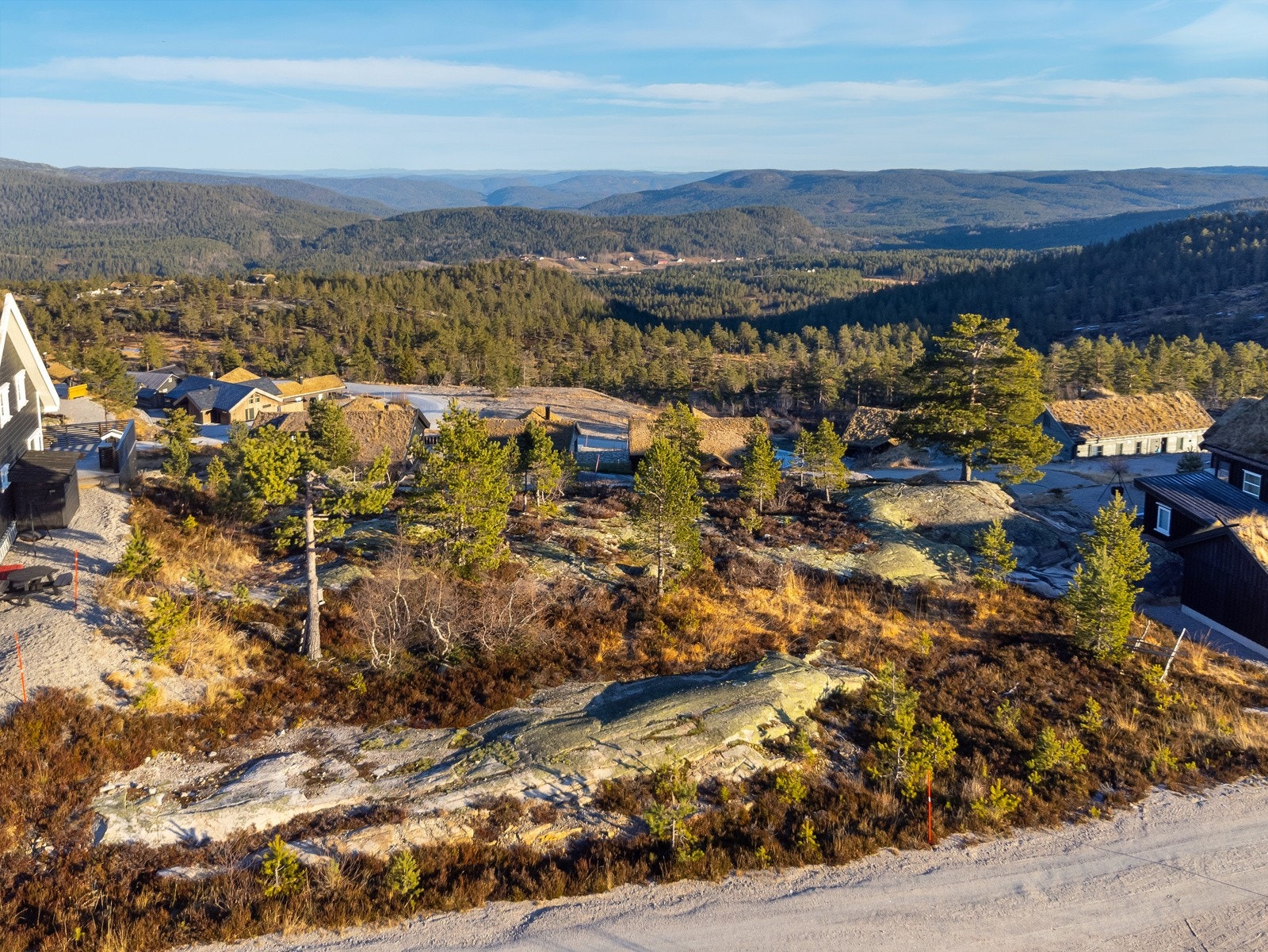 Det er meget gode solforhold på tomten. Galleribilde