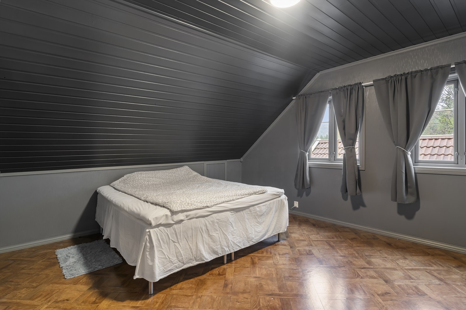 Romslig soverom Galleribilde