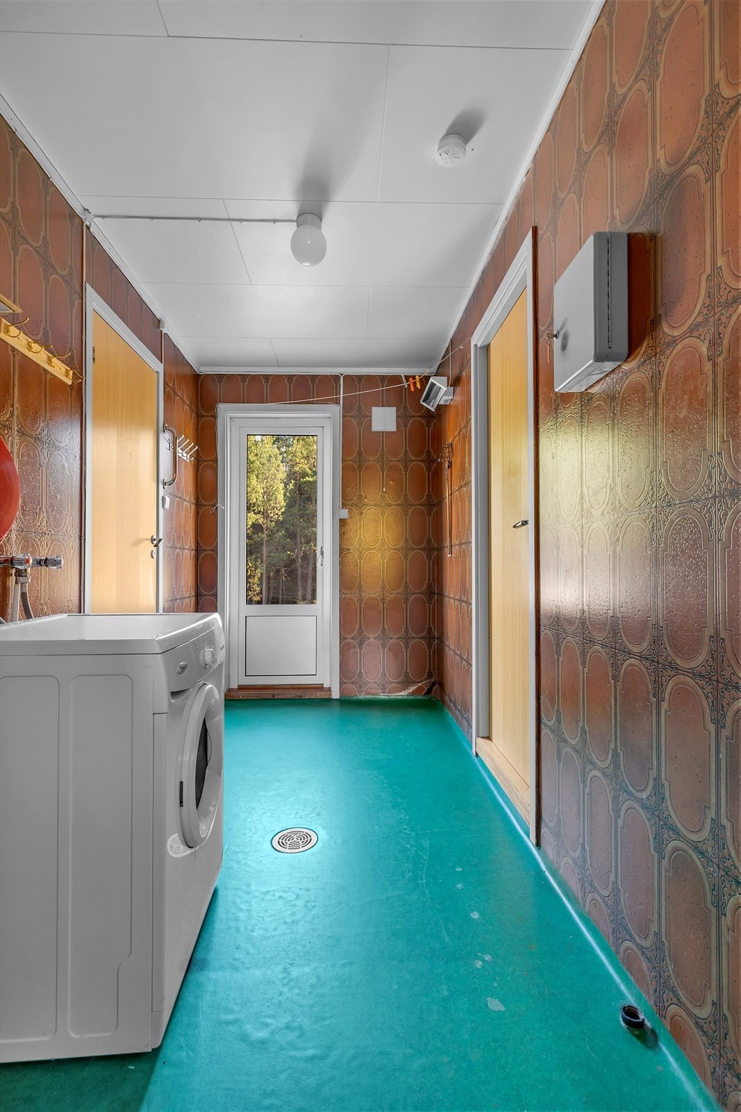 Vaskerom Galleribilde