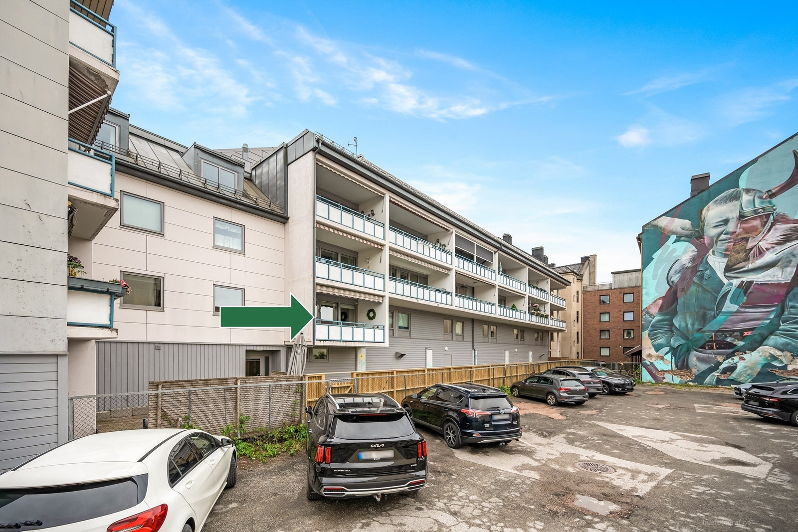 Leiligheten har en fin og sentrumsnær beliggenhet Galleribilde