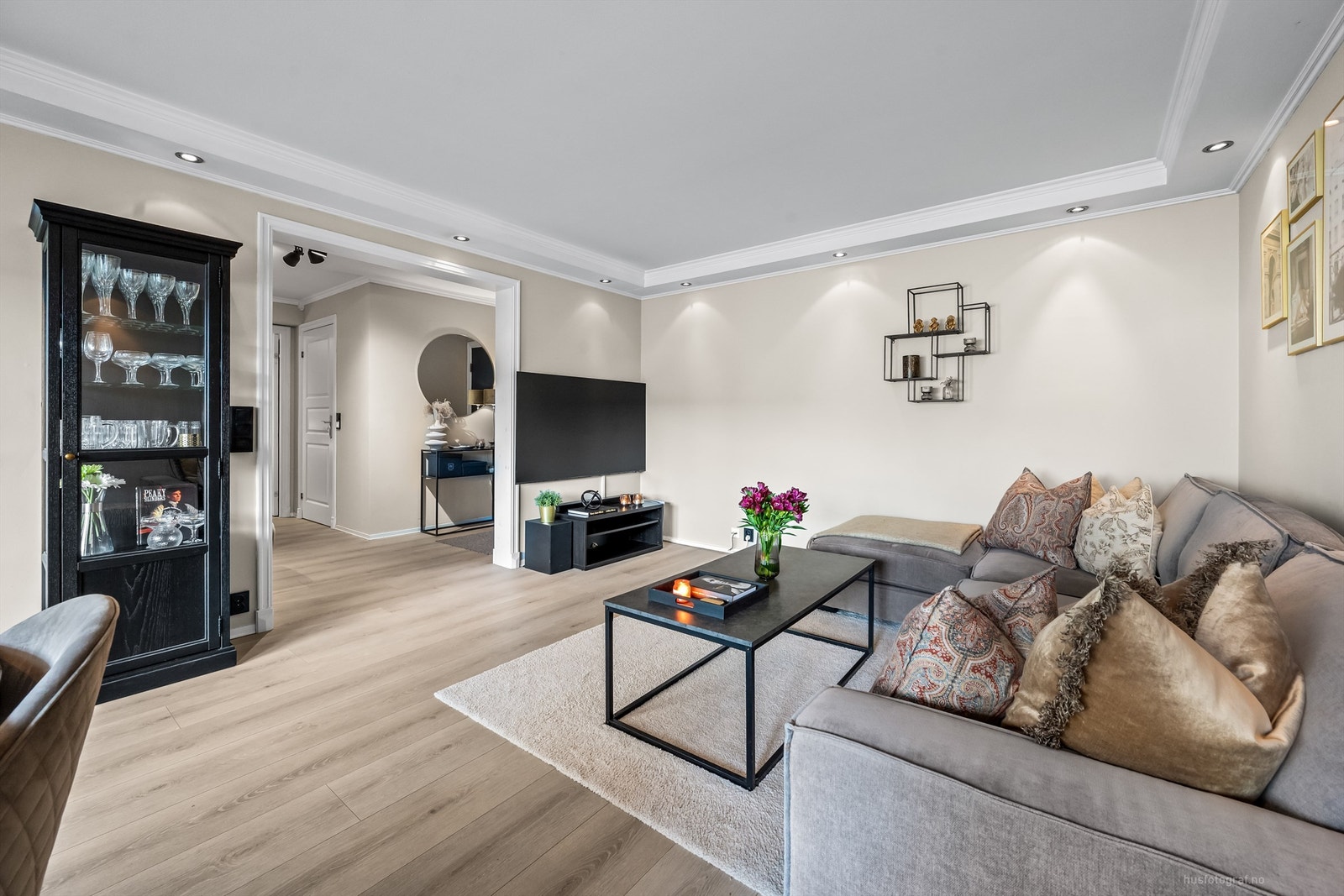 Krogsveen v/Eirik Lundbekk ønsker velkommen til Langes gate 4! Galleribilde