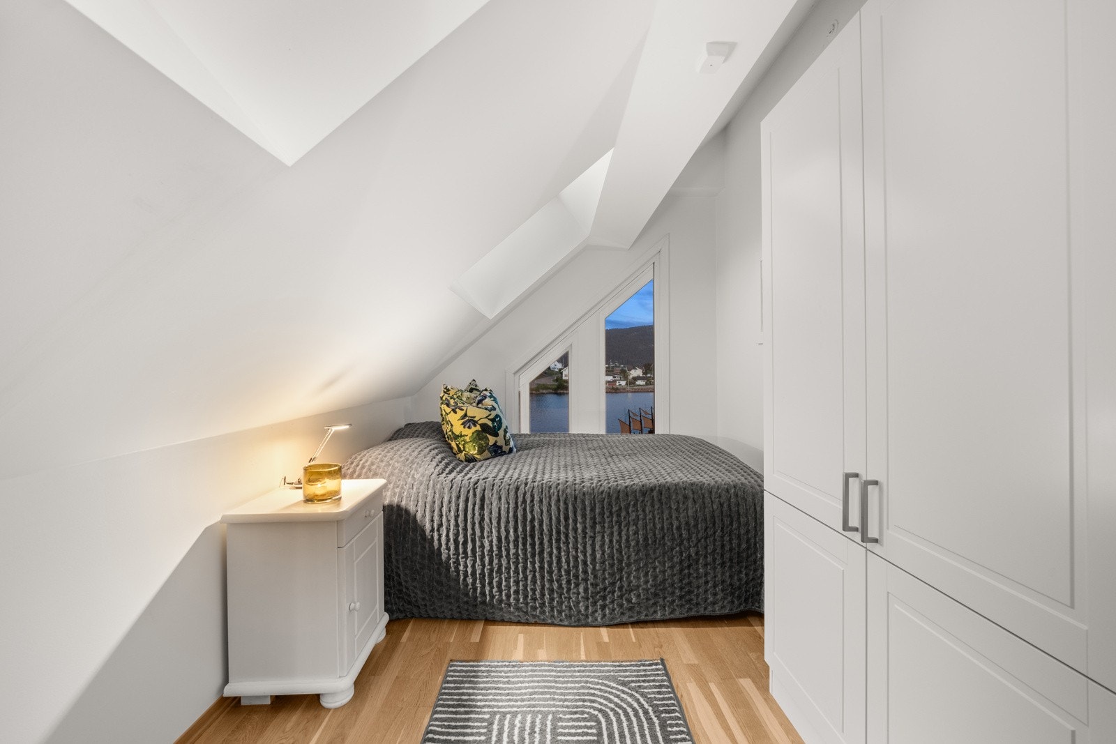 Soverom. Galleribilde