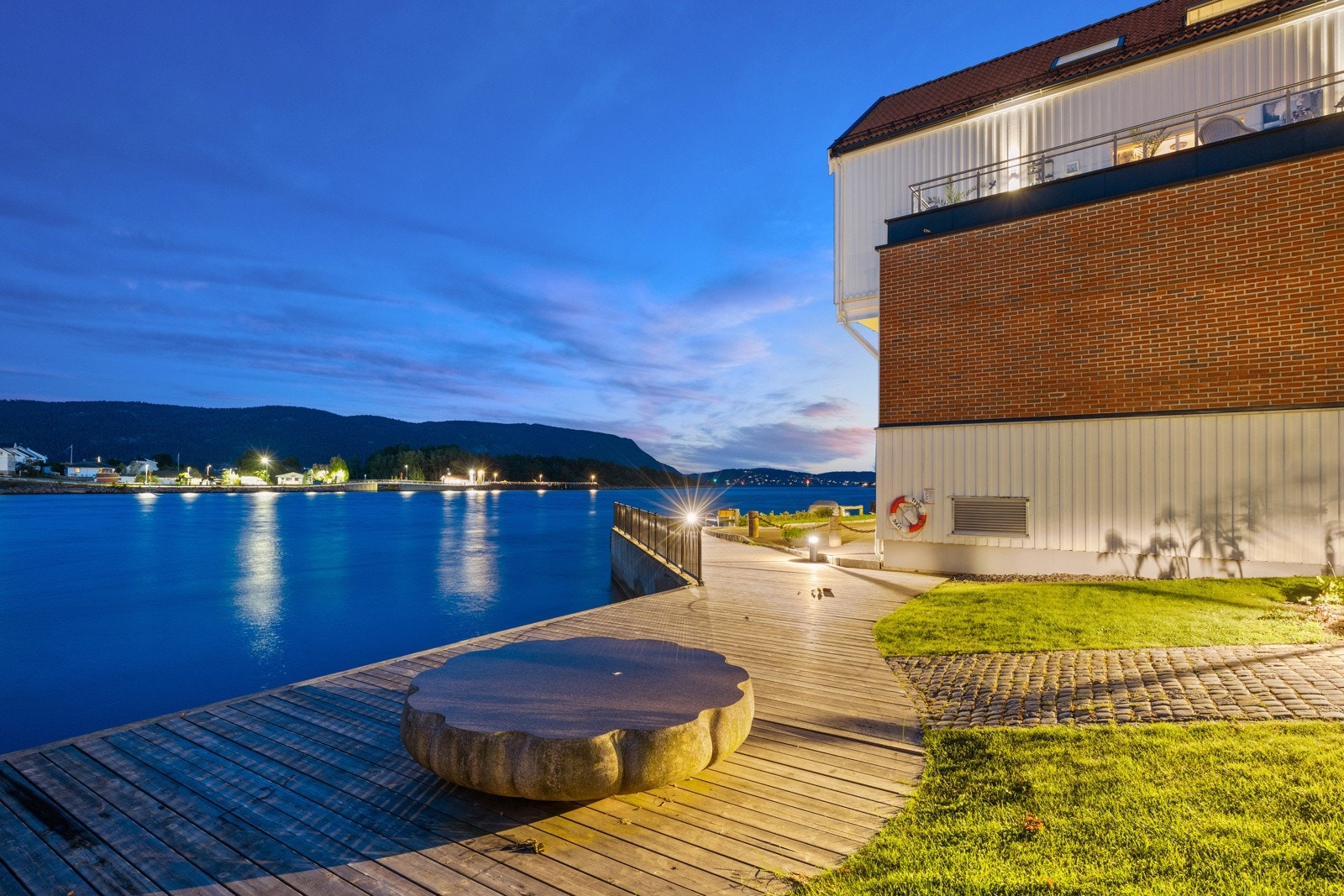 Maritime og idylliske omgivelser. Galleribilde