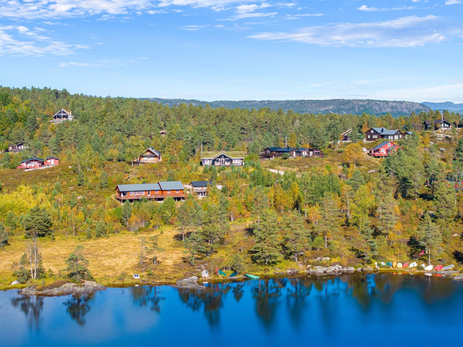 Bade fasiliteter og rett til båtfeste Galleribilde