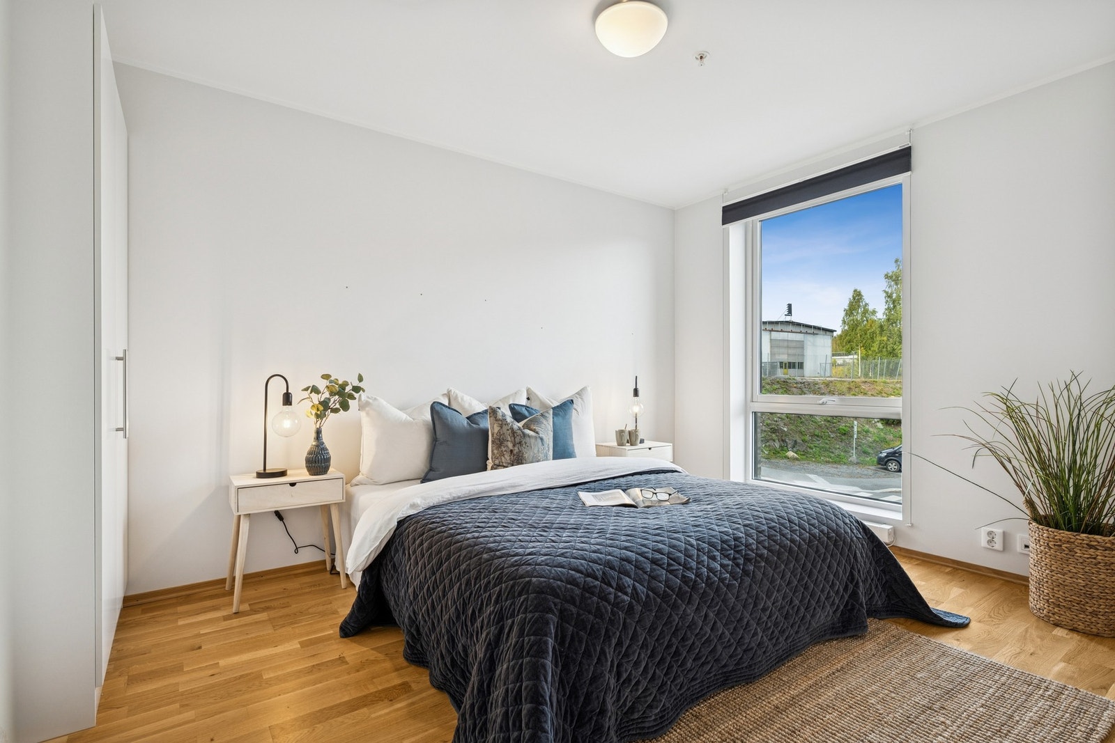 Garderobeskap i begge soverom. Galleribilde