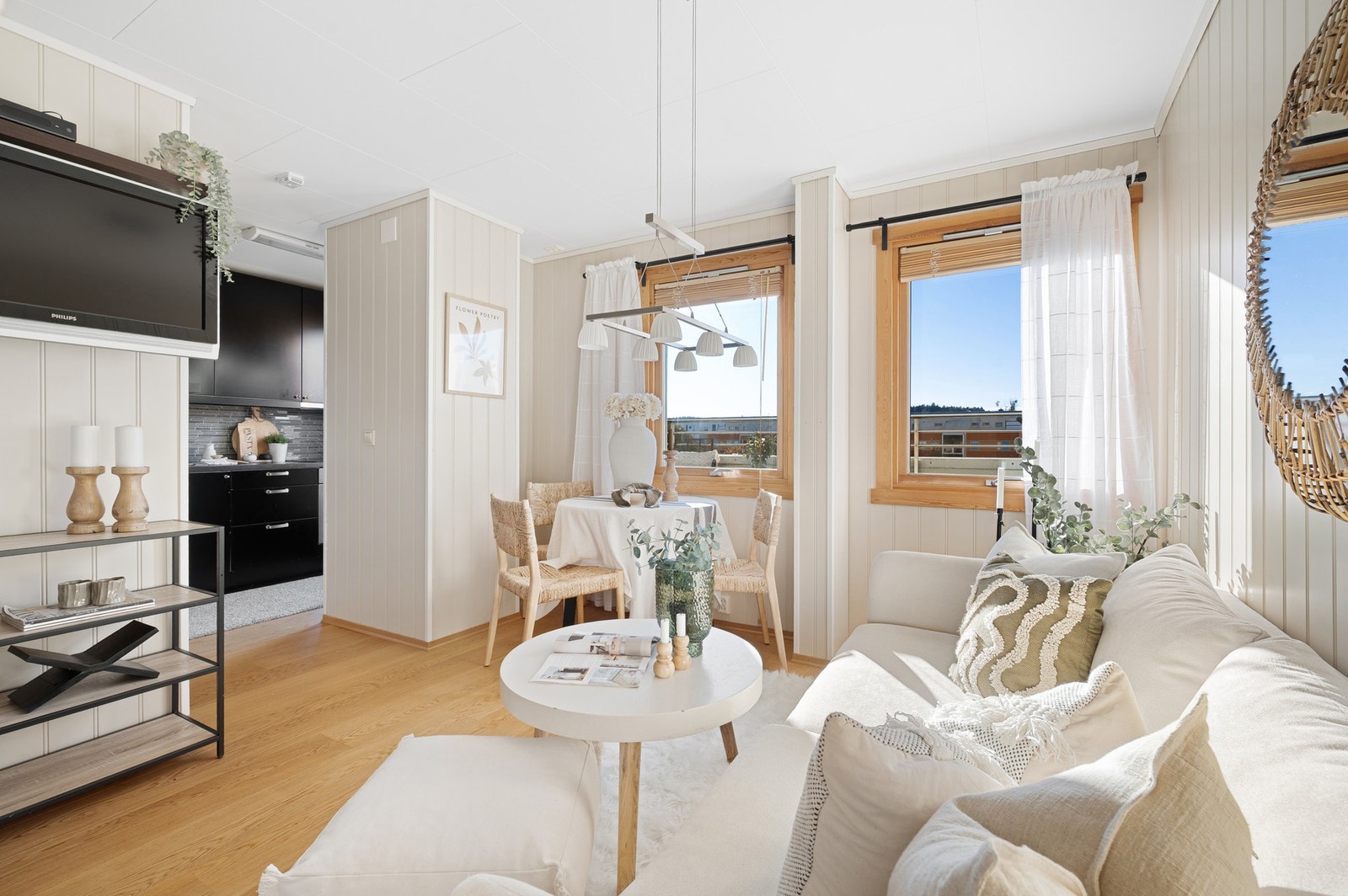 Godt med lysinnslipp fra flere vindusflater. Galleribilde