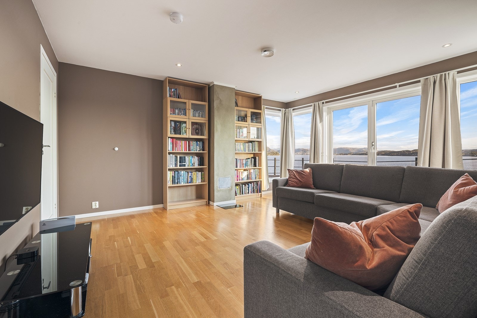 Her kan både store og små boltre seg med god plass Galleribilde