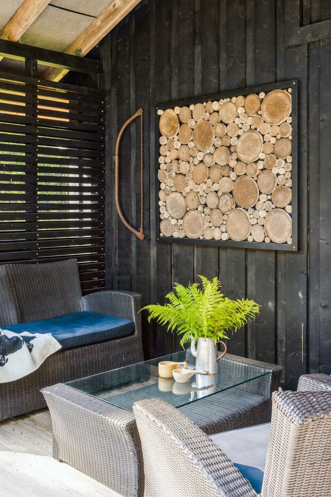 Takoverbygd uteplass. Galleribilde