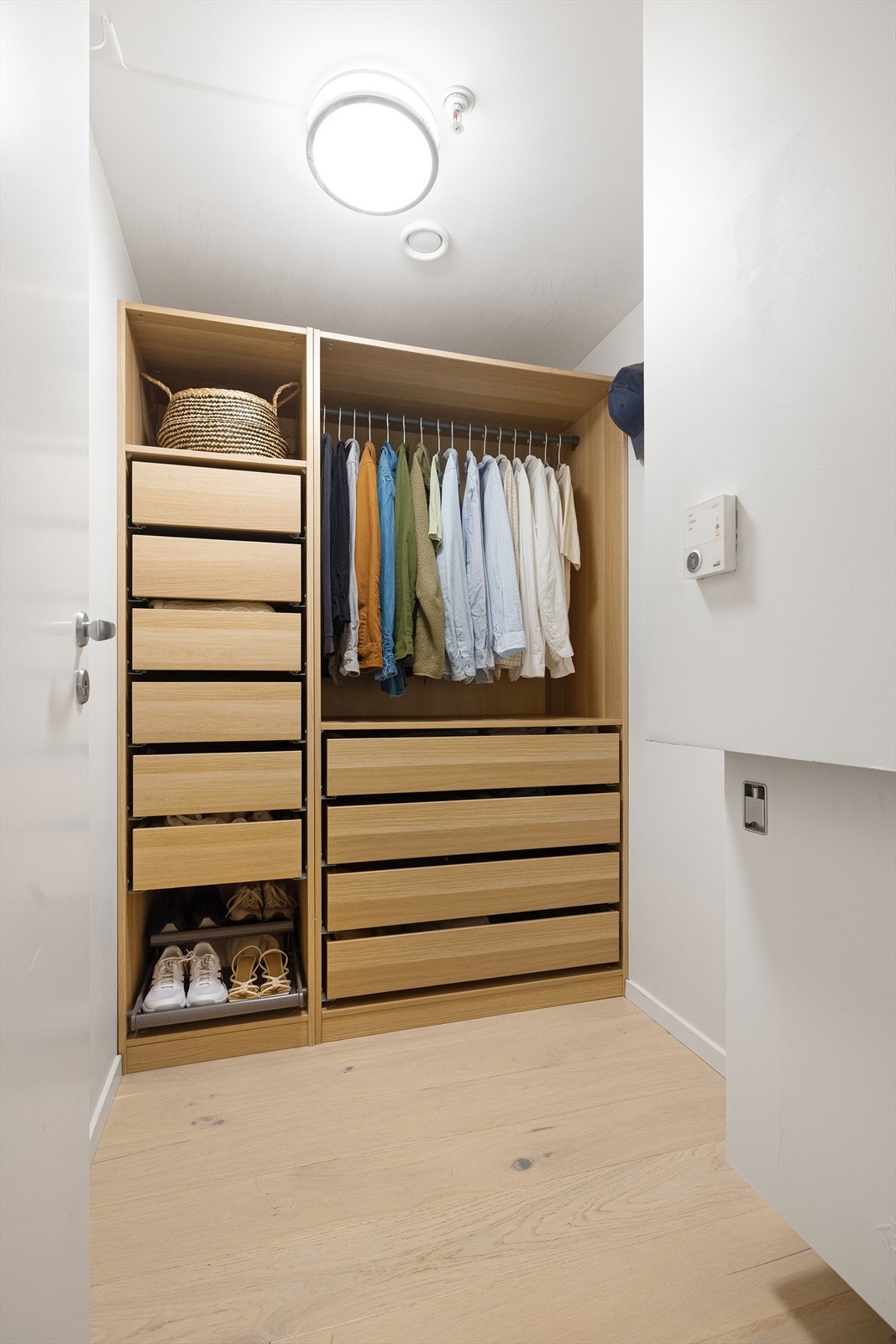 Boligen har også en innvendig bod på 3kvm. Her har du muligheten til å lage walk-in garderobe eller innrede til et hjemmekontor. Galleribilde