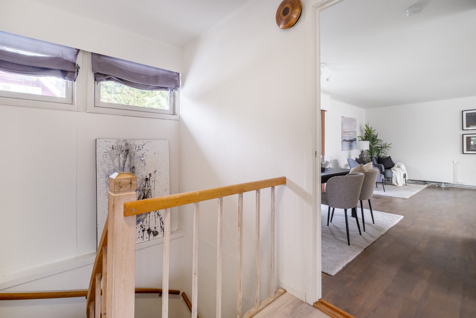 Trapp ned til 1 etasje entre Galleribilde