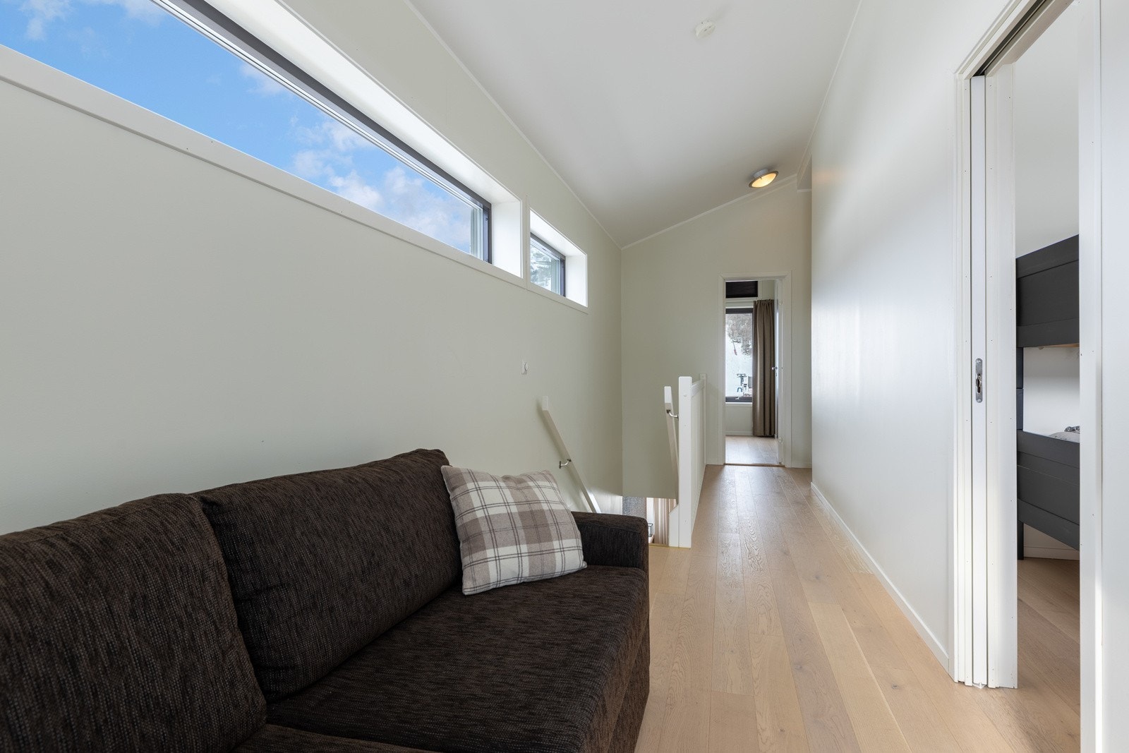 Gang/tv-stue. Galleribilde