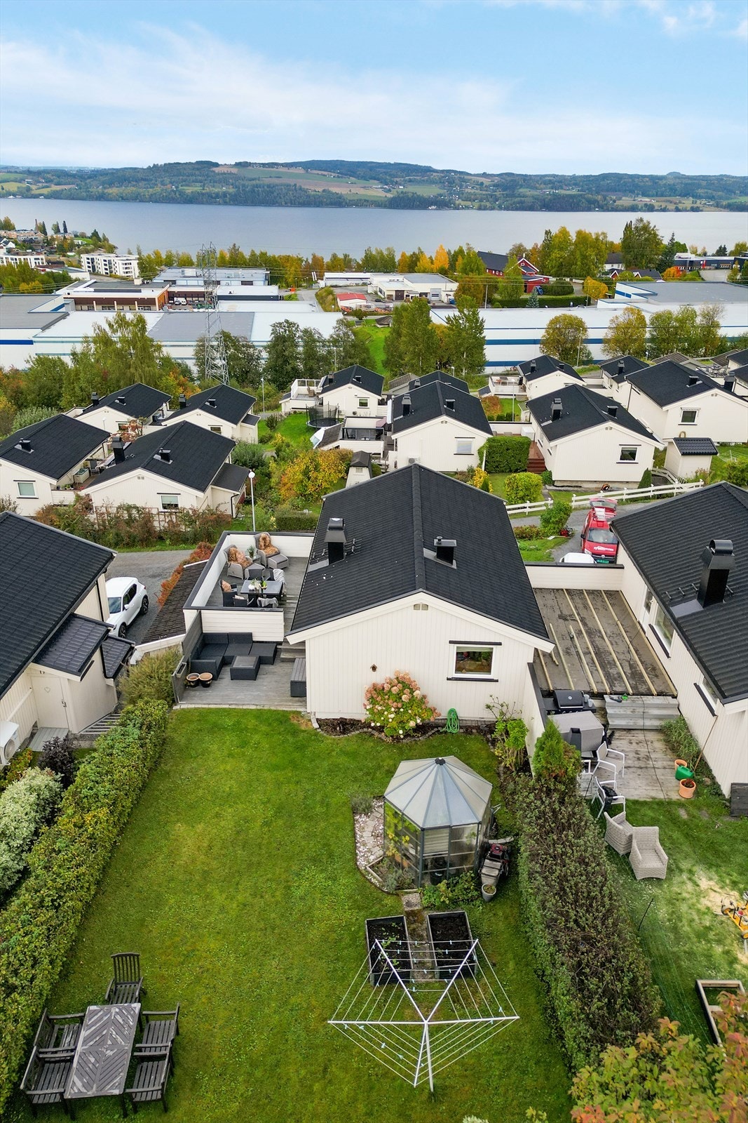 Barnevennlig og fint område. Galleribilde